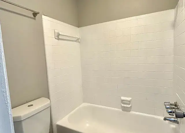 Photo of 3073 Panorama E, Birmingham, AL 35215