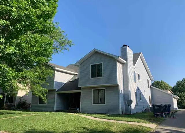 Property at 5806 Ryewyck Dr Unit 5806, Toledo, OH, 43614, 2 beds, 1 bath, [object Object]