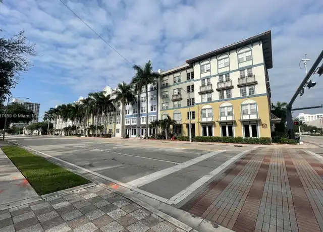 Property at 533 NE 3rd Ave #316, Fort Lauderdale, FL, 33301, 1 bed, 1 bath, [object Object]
