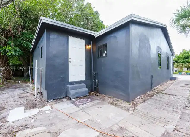 Property at 11 SW 13th Ave Unit 4, Delray Beach, FL, 33444, 1 bed, 1 bath, [object Object]