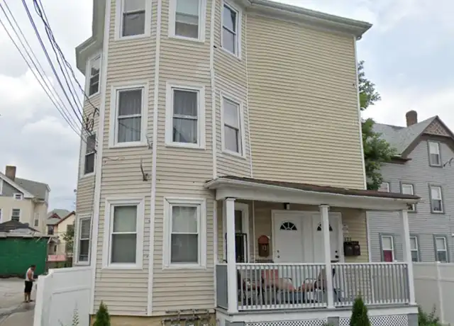 Property at 121 Stanwood St Unit 3, Providence, RI, 02907, 2 beds, 1 bath, [object Object]