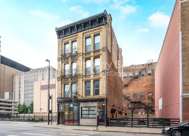 Property at 124 W 6th St, Cincinnati, OH, 45202, 3 beds, 1 bath, [object Object]