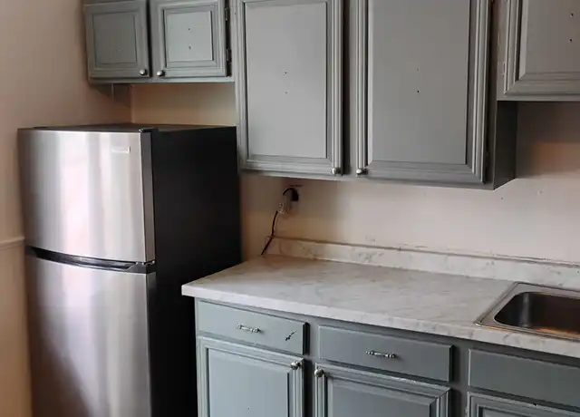 Property at 305 3rd St, Albany, NY, 12206, 2 beds, 1 bath, [object Object]