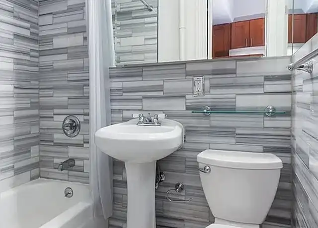 Property at 95 Perry St Unit 3, New York, NY, 10014, 2 beds, 1.5 baths, [object Object]