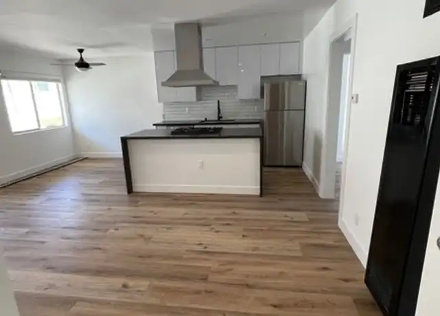 Property at 1433 11th St Unit 6, Santa Monica, CA, 90401, 1 bed, 1 bath, [object Object]