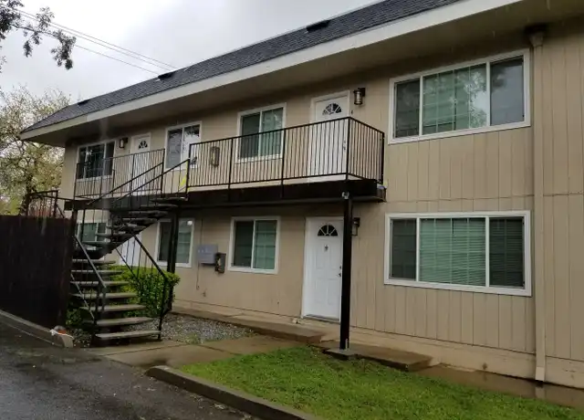 Property at 3741 Churn Creek Rd Unit 04, Redding, CA, 96002, 2 beds, 1 bath, [object Object]