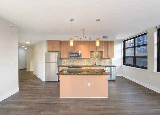 Photo of 2 M St NE, Washington, DC 20002