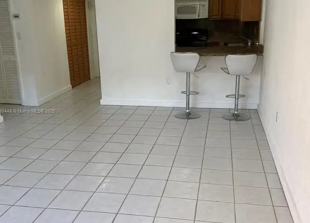 Property at 1300 W 47th Pl #118, Hialeah, FL, 33012, 1 bed, 1.5 baths, [object Object]