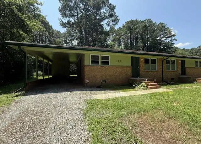Property at 725 Locust Ln, Raleigh, NC, 27603, 2 beds, 1 bath, [object Object]