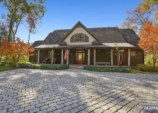 Property at 17 Quaker Church Rd, Green Township, NJ, 07821, 4 beds, 3.5 baths, [object Object]