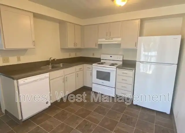 Property at 1861 Kingsley Rd Unit 78, Eugene, OR, 97401, 2 beds, 1 bath, [object Object]