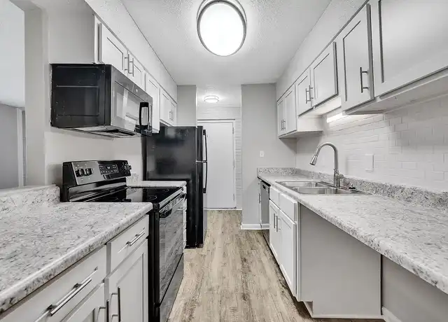 Property at Willow Woods - 3019 Ingleside Dr, High Point, NC, 27265, 1-3 bed, 1-2 bath, [object Object]