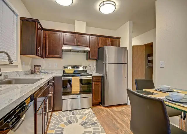 Photo of 13865 Interurban Ave S, Tukwila, WA 98168