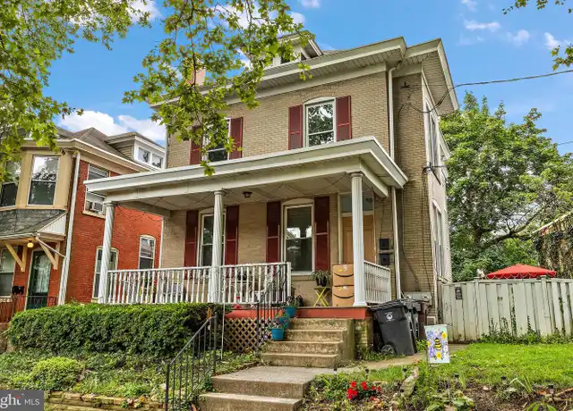 Property at 424 W 21st St Unit 2, Wilmington, DE, 19802, 3 beds, 1 bath, [object Object]