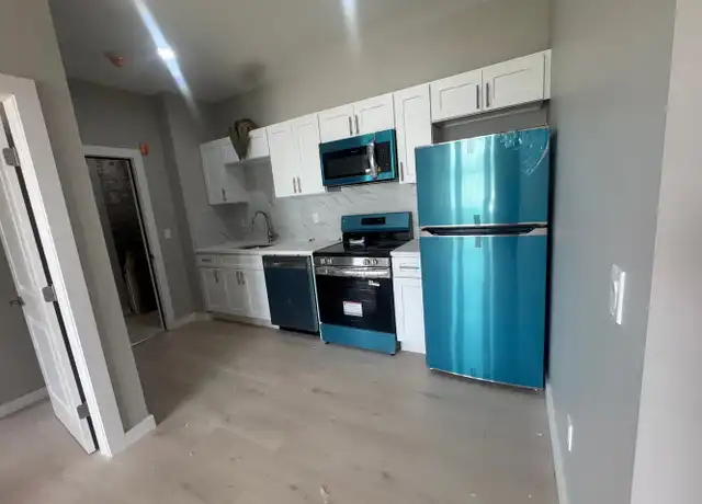 Property at 139 Lark St Unit 5, Albany, NY, 12210, 2 beds, 1 bath, [object Object]