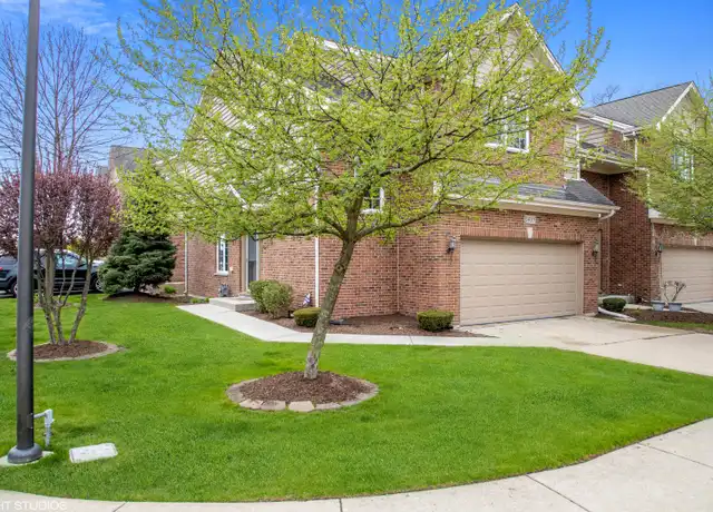 Property at 1435 E Katie Ln, Palatine, IL, 60074, 3 beds, 2.5 baths, [object Object]