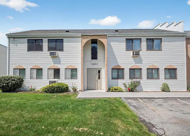 Property at 16 Scarborough Ln Unit C, Wappingers Falls, NY, 12590, 2 beds, 1 bath, [object Object]