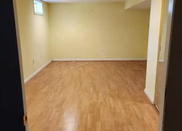 Property at 5204 Ashleigh Glen Ct, Glenn Dale, MD, 20769, 2 beds, 1 bath, [object Object]