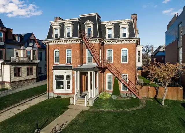 Property at 617 Niagara St Unit 4, Buffalo, NY, 14201, 1 bed, 1 bath, [object Object]
