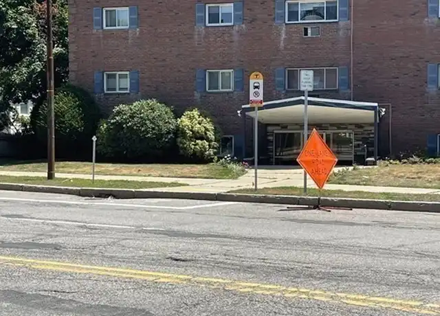 Property at 190 Mount Auburn St Unit 3-1, Watertown, MA, 02472, 2 beds, 1 bath, [object Object]