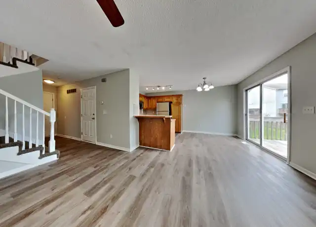 Property at 11112 Highview Rd, Peculiar, MO, 64078, 3 beds, 2.5 baths, [object Object]