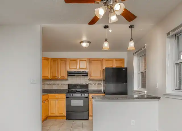 Property at Colonial Point Apartments - 2555 Old Trevose Rd, Feasterville Trevose, PA, 19053, 2 beds, 1 bath, [object Object]
