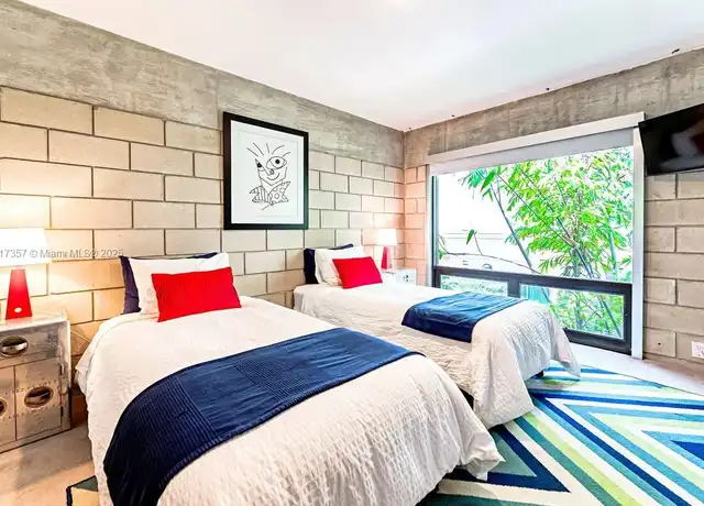 Property at 322 Hendricks Isle Unit 2, Fort Lauderdale, FL, 33301, 2 beds, 2 baths, [object Object]