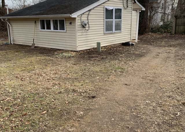 Photo of 21 Coachmans Rd Apt 12, Severna Park, MD 21146
