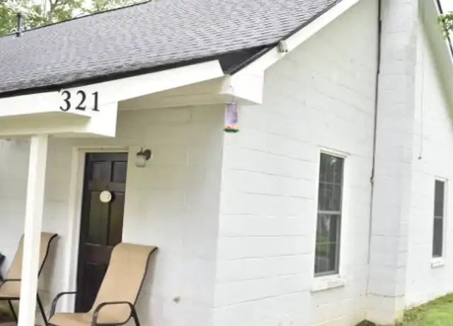 Property at 321 Henderson St, Oxford, NC, 27565, 2 beds, 1 bath, [object Object]