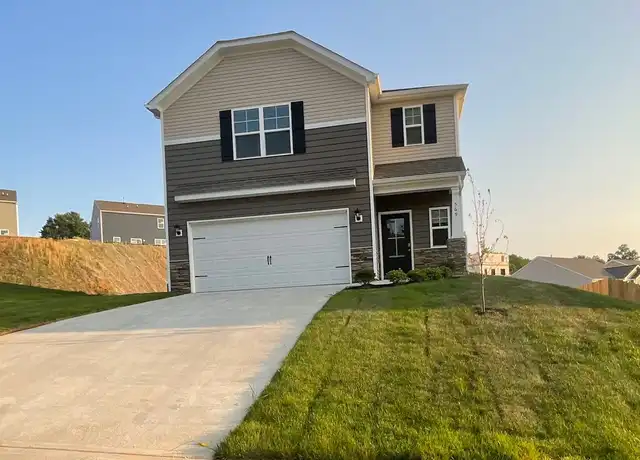 Property at 569 Cliff St, Morristown, TN, 37814, 3 beds, 3 baths, [object Object]