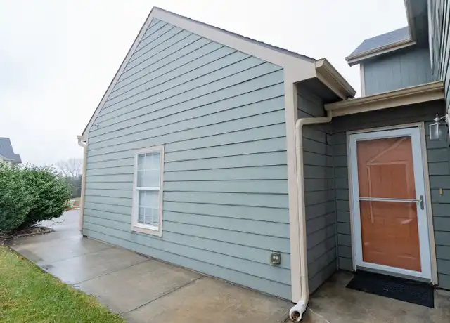 Property at 2122 Brooke Bnd, Junction City, KS, 66441, 2 beds, 2.5 baths, [object Object]