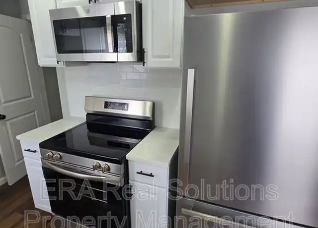 Property at 1027 James Rd, Columbus, OH, 43227, 2 beds, 1 bath, [object Object]