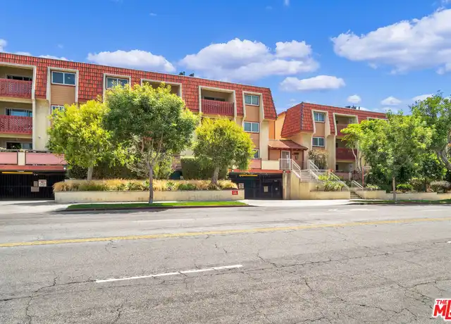 Property at 950 Main St #106, El Segundo, CA, 90245, 2 beds, 2 baths, [object Object]