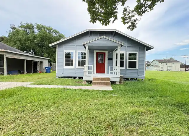 Property at 2509 Avenue E, Bay City, TX, 77414, 2 beds, 1 bath, [object Object]
