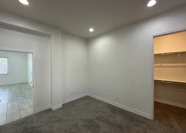 Property at 9351 W Via del Sol, Peoria, AZ, 85383, 4 beds, 2.5 baths, [object Object]