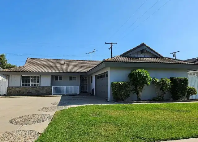 Property at 530 W Parkwood Ave, La Habra, CA, 90631, 3 beds, 2 baths, [object Object]