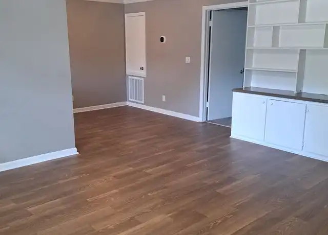 Property at 3909 Talwell Dr SW Unit 20, Huntsville, AL, 35805, 2 beds, 1 bath, [object Object]