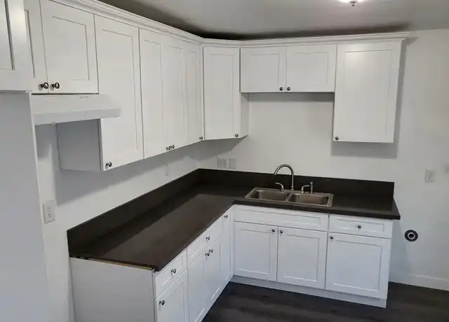 Property at 5852 Orange Ave Unit 3, Long Beach, CA, 90805, 2 beds, 1 bath, [object Object]