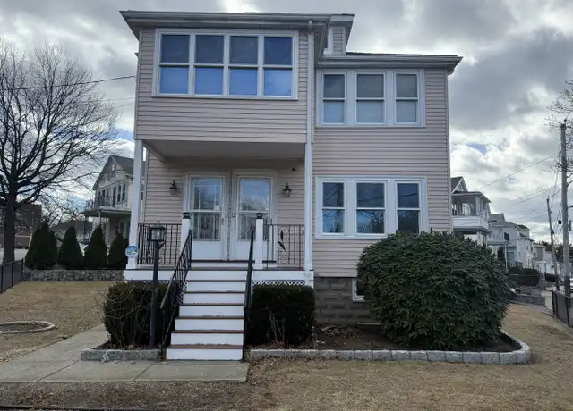 Property at 71 Crawford St Unit 71, Watertown, MA, 02472, 2 beds, 1 bath, [object Object]