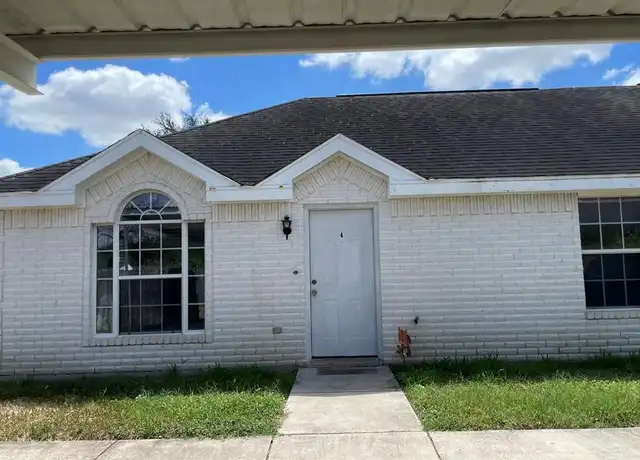 Property at 703 La Mancha Dr Unit 4, Edinburg, TX, 78541, 2 beds, 2 baths, [object Object]