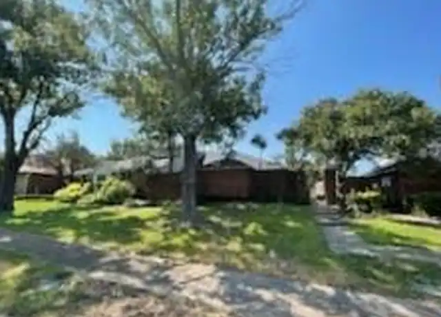 Property at 10228 Ridge Oak St, Dallas, TX, 75227, 2 beds, 2 baths, [object Object]