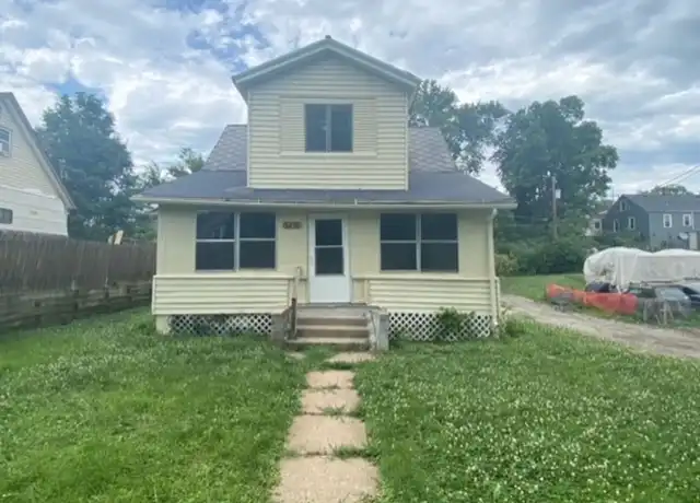 Property at 4216 Larimore Ave, Omaha, NE, 68111, 3 beds, 1 bath, [object Object]