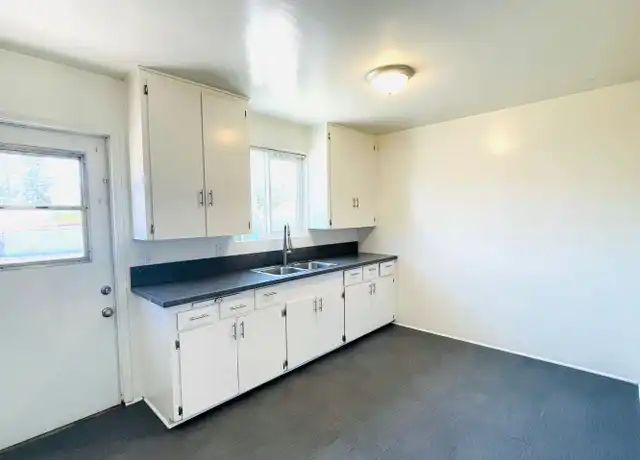 Property at 700 Ojai Santa Paula Rd Unit B, Santa Paula, CA, 93060, 2 beds, 1 bath, [object Object]