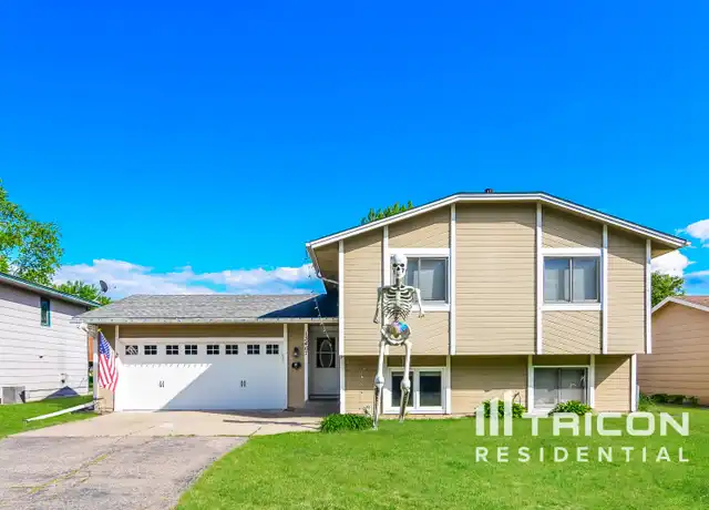 Property at 13467 Alabama Ave S, Savage, MN, 55378, 3 beds, 2 baths, [object Object]