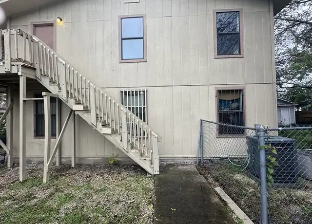Property at 2007 Wyoming St #3, San Antonio, TX, 78203, 3 beds, 1 bath, [object Object]