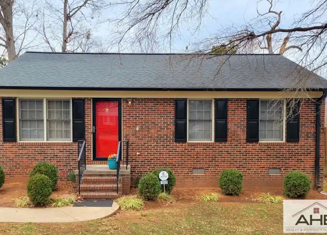 Property at 1809 Fairview St, Burlington, NC, 27215, 2 beds, 1 bath, [object Object]