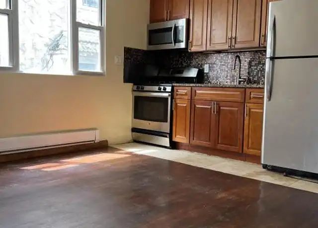 Property at 86 Horton Ave, New Rochelle, NY, 10801, 3 beds, 1 bath, [object Object]
