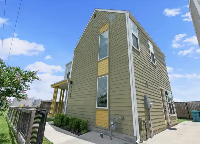 Property at 1520 E Hedrick St, Houston, TX, 77011, 3 beds, 3 baths, [object Object]