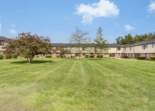 Property at 55 Suzanne Dr, Lapeer, MI, 48446, 2 beds, 1 bath, [object Object]