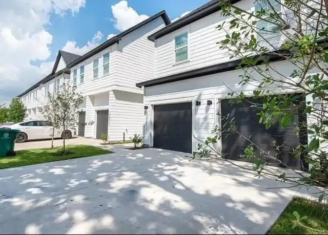 Property at 3245 Real St Unit A, Houston, TX, 77087, 2 beds, 2.5 baths, [object Object]